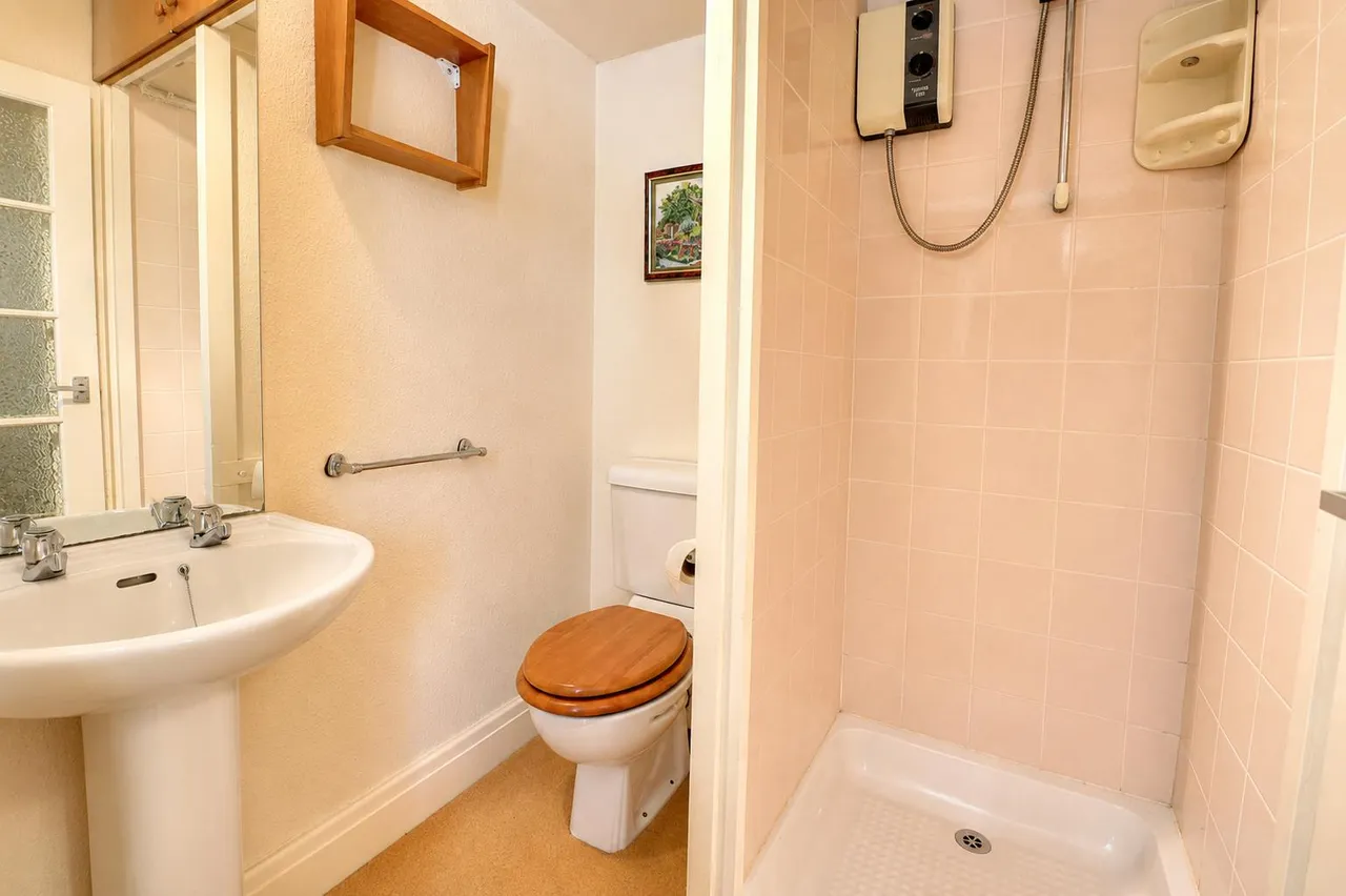 Barrow Road, Quorn, LE12, photo 14