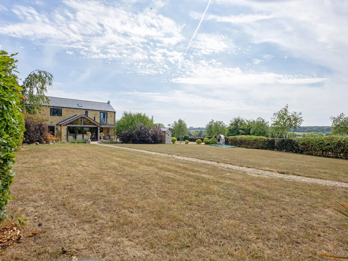 Turweston, Brackley, NN13, photo 42