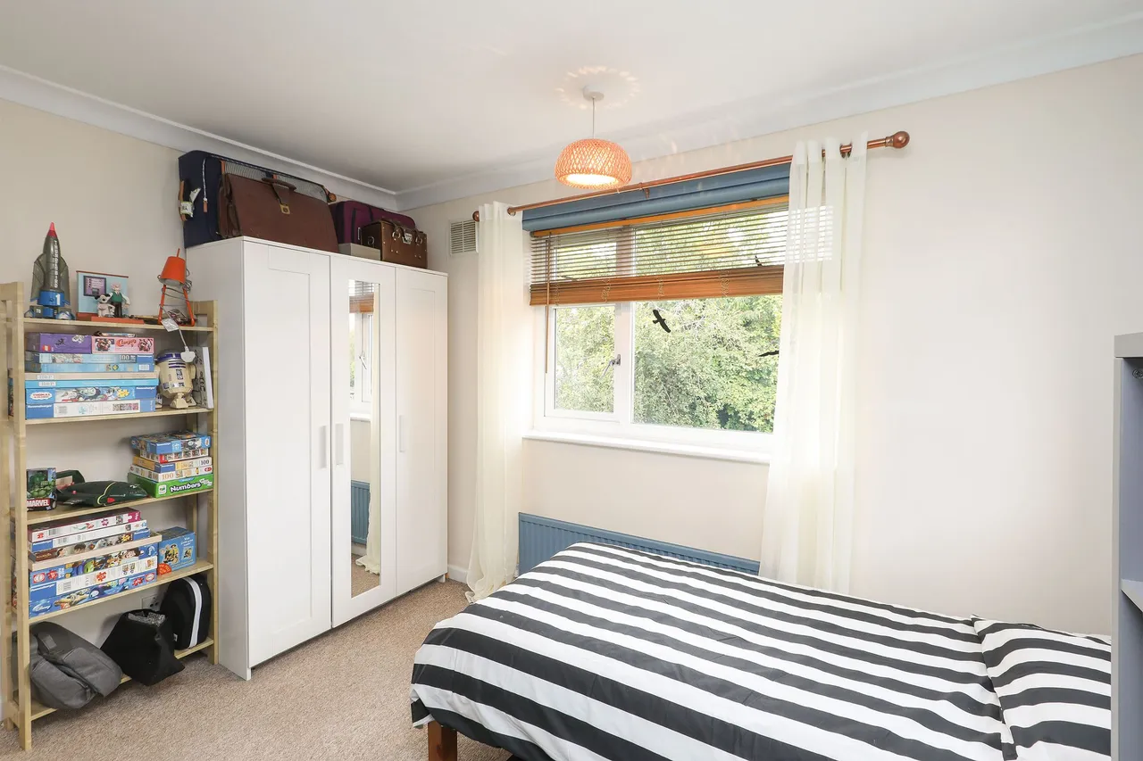 Halcyon Approach, Wingerworth, S42, photo 18