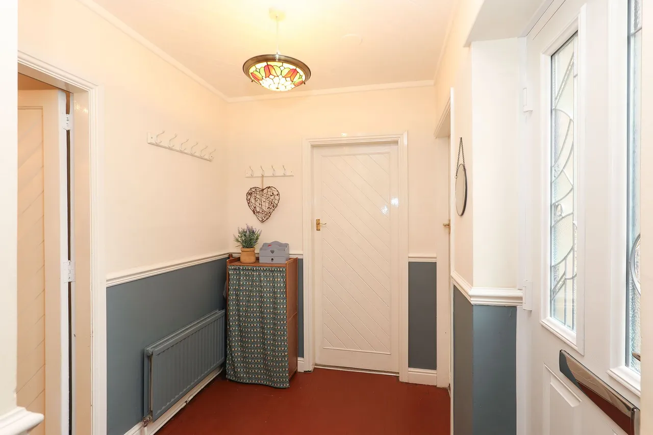 Halcyon Approach, Wingerworth, S42, photo 12