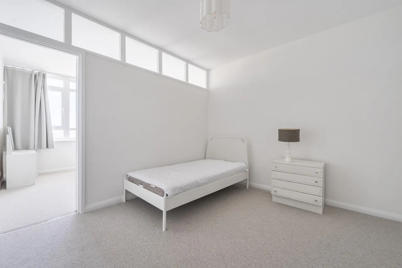 Sussex Heights, St. Margarets Place, ..., photo 12
