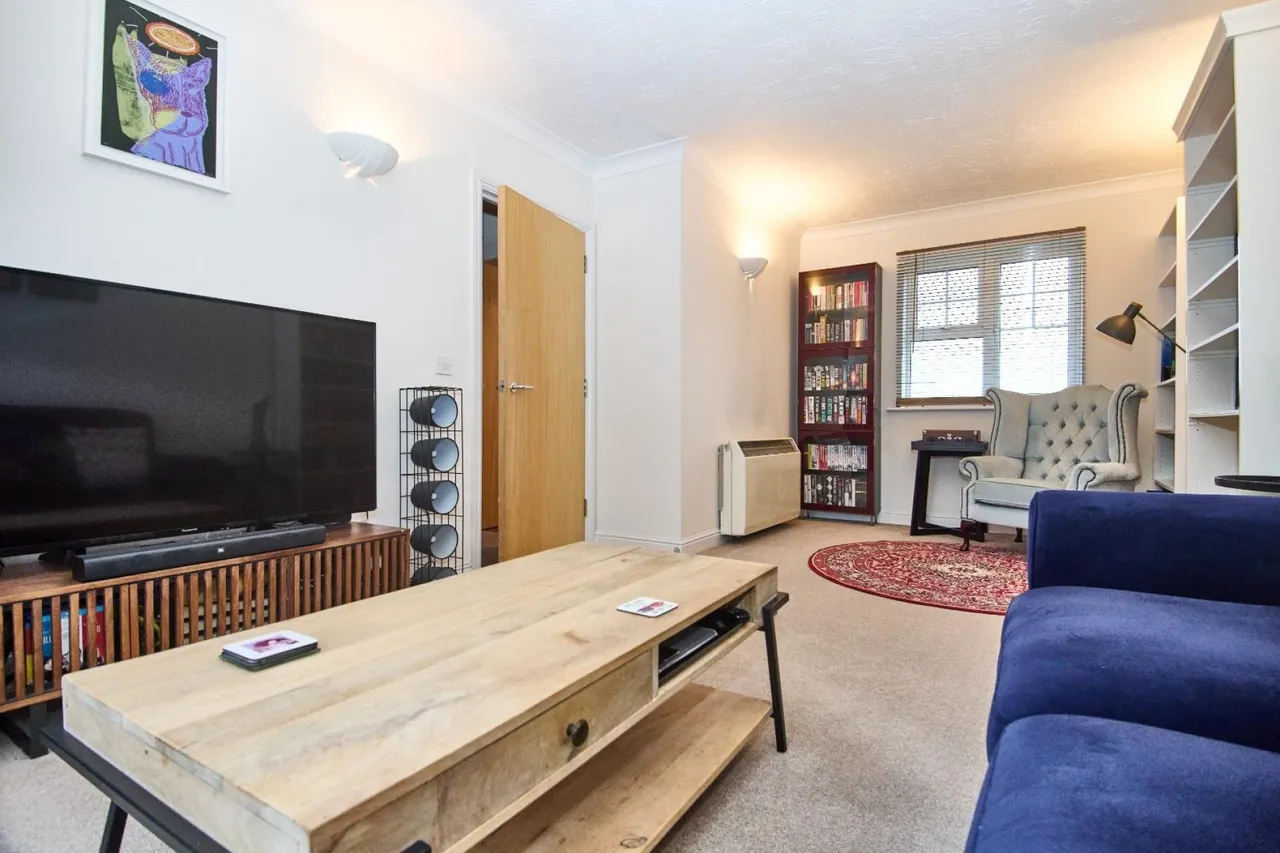 Arthurs Close, Emersons Green, Bristol, BS16 7JB, photo 2