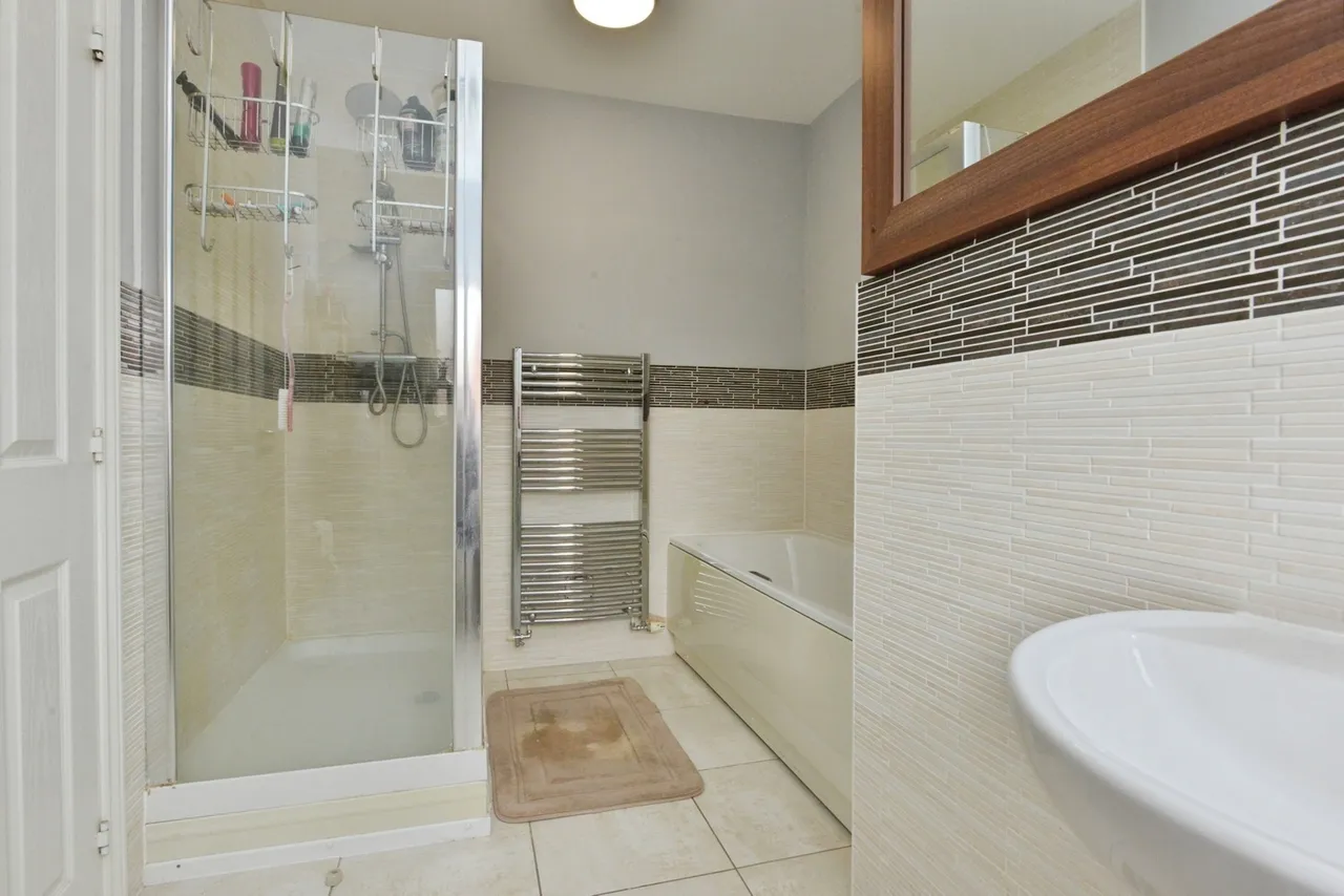 Southwold Crescent, Broughton, MK10, photo 8