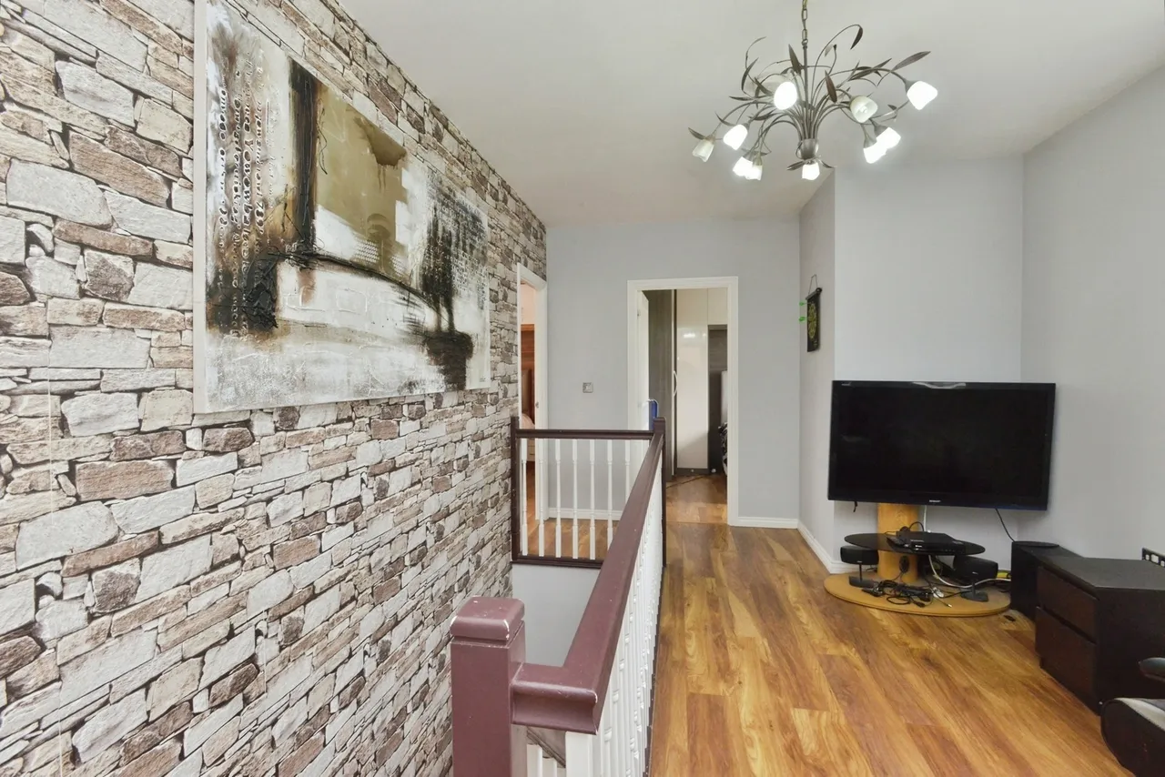 Southwold Crescent, Broughton, MK10, photo 16