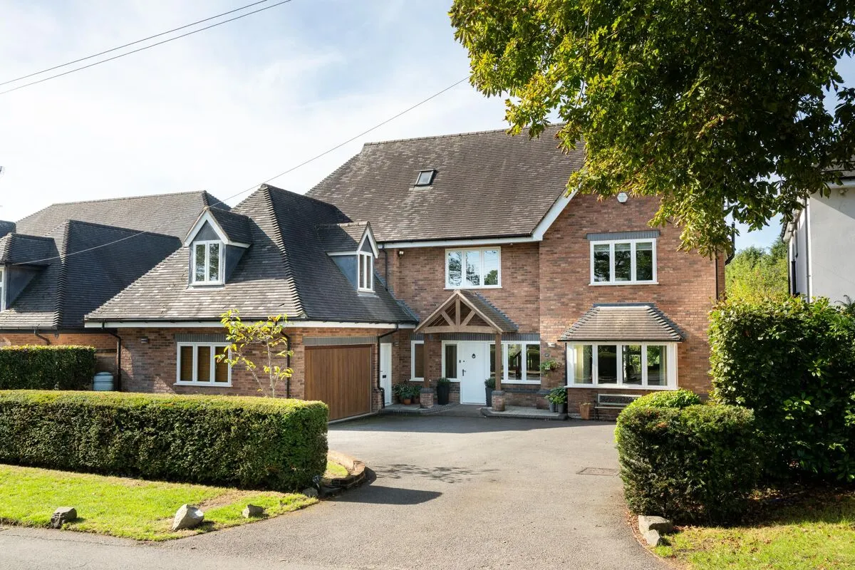 6 bed house for sale, Blue Lake Road, Dorridge, B93