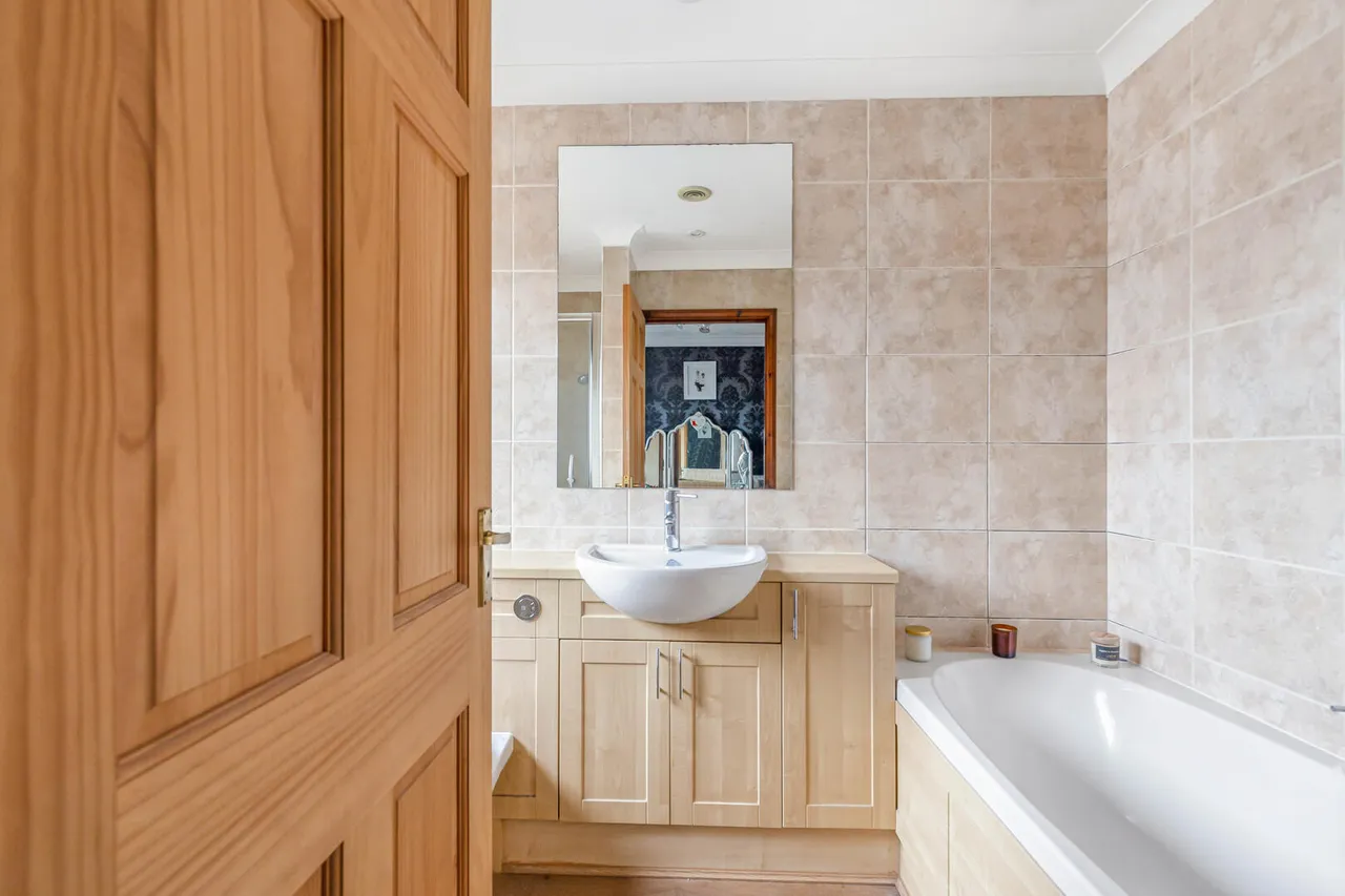 Ness Road, Burwell, CB25, photo 18