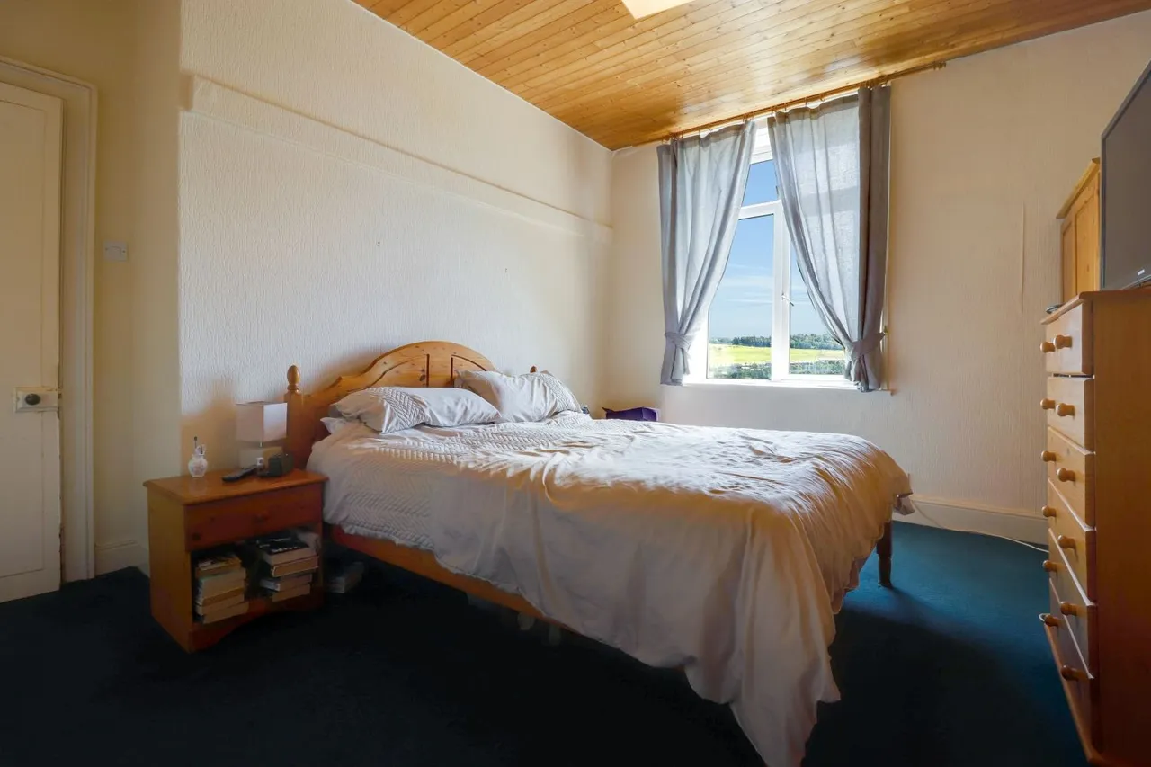 James Street, Golcar, HD7, photo 6