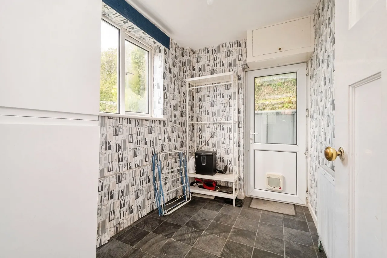 Old Exeter Road, Tavistock, PL19, photo 11