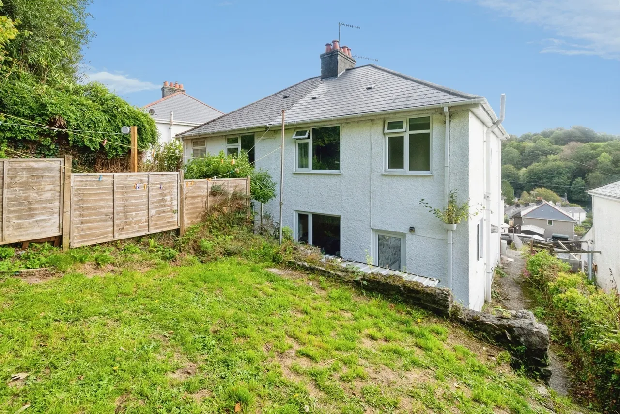Old Exeter Road, Tavistock, PL19, photo 14