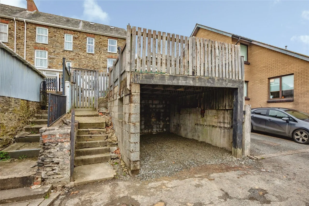Charles Street, Llandysul, SA44, photo 21