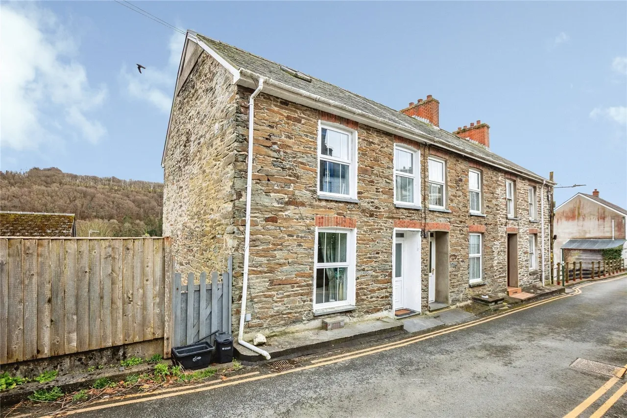 Charles Street, Llandysul, SA44, photo 22