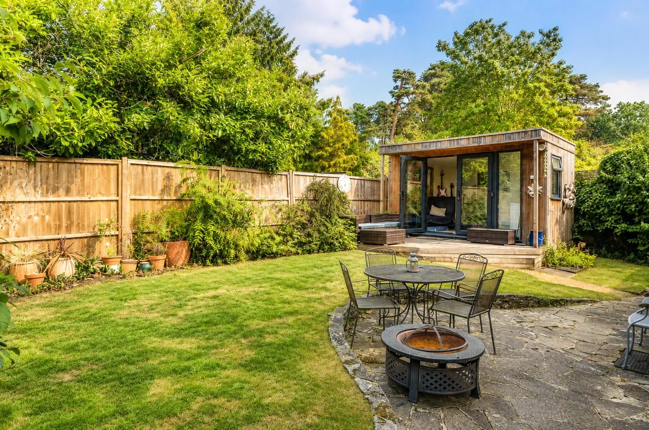 Goodwood Close, Burghfield Common, Reading, Berkshire, RG7 3EZ, photo 25