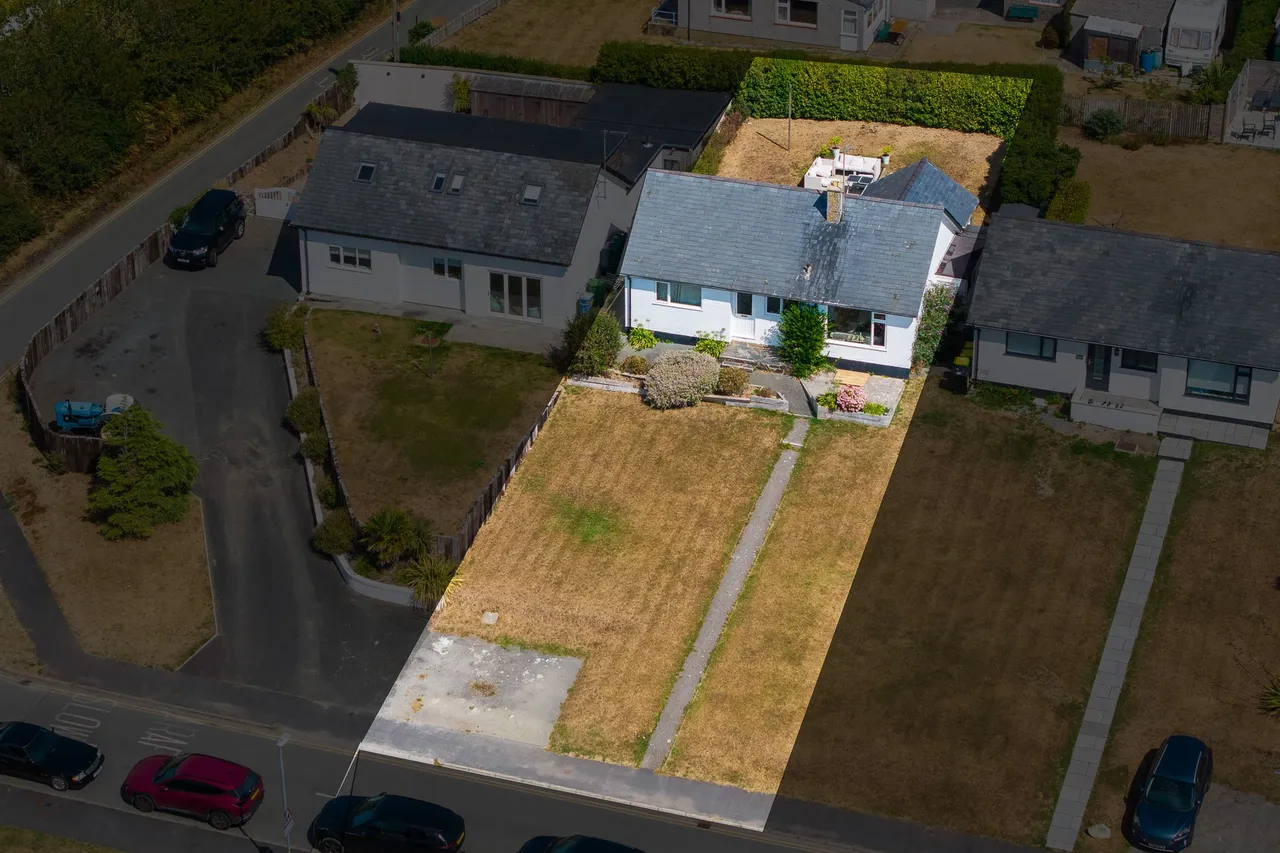 2, Cae Du , Abersoch, Pwllheli, Gwynedd, LL53 7EN, photo 2