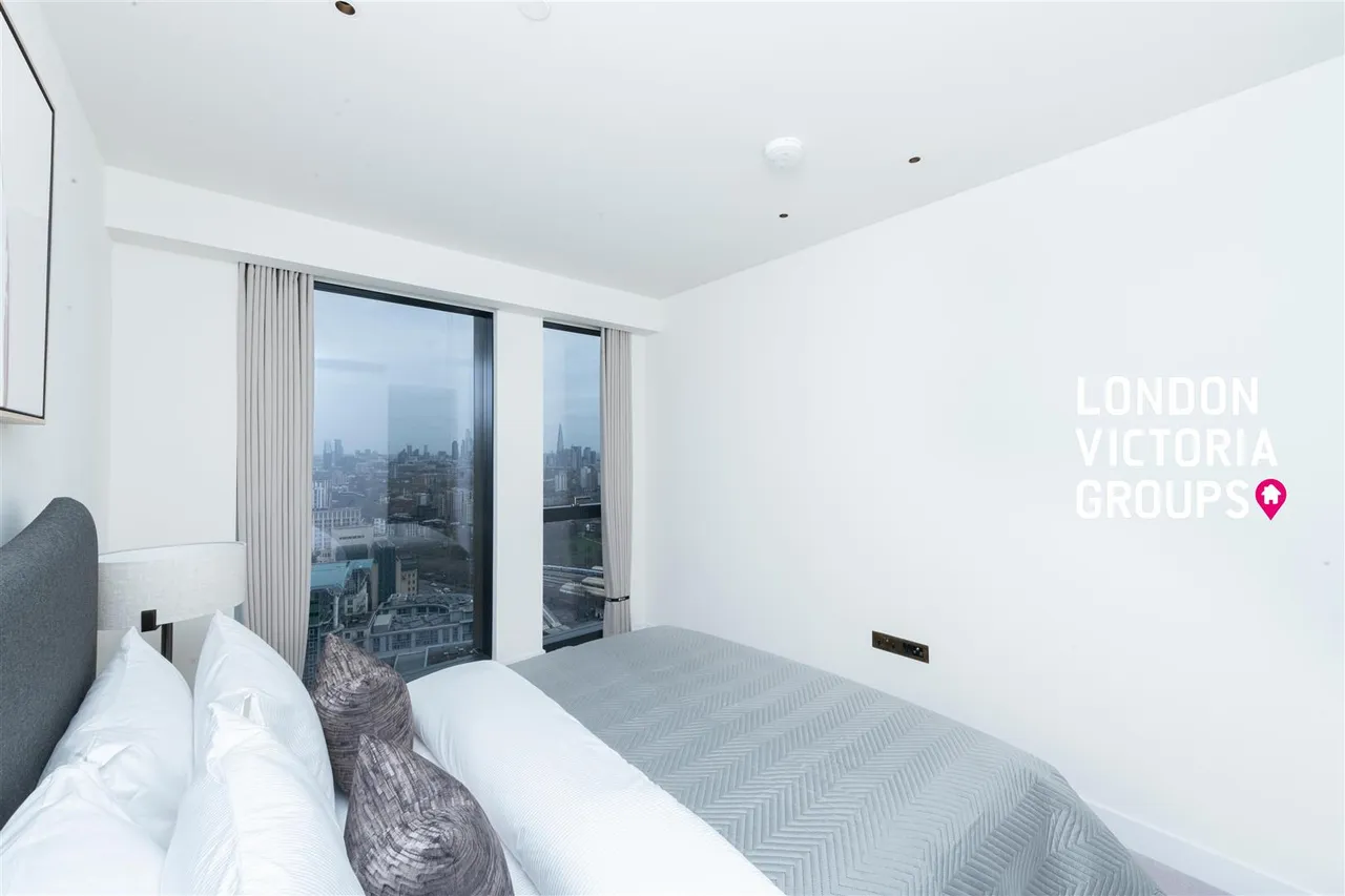 Nine Elms Lane, London, photo 17