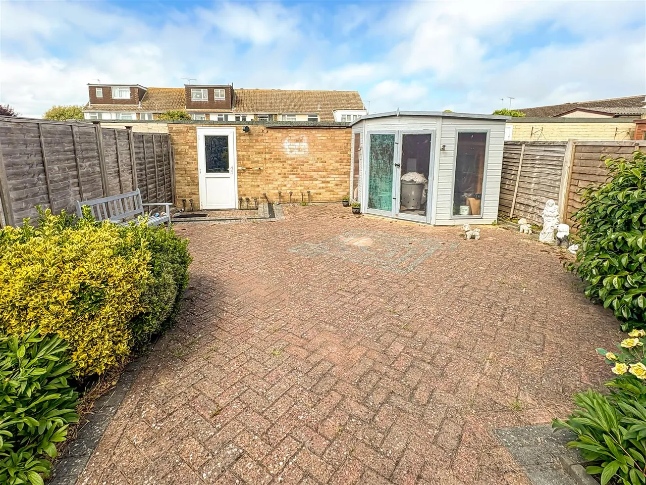 The Winter Knoll, Littlehampton, photo 12