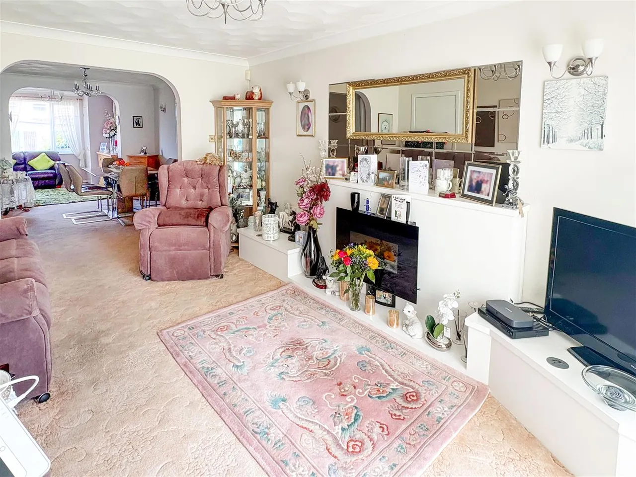 The Winter Knoll, Littlehampton, photo 2