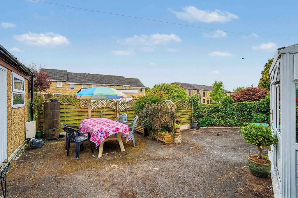 Halifax Road, Littleborough OL15 0HB, photo 24