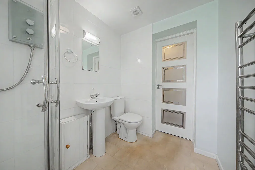 Halifax Road, Littleborough OL15 0HB, photo 14