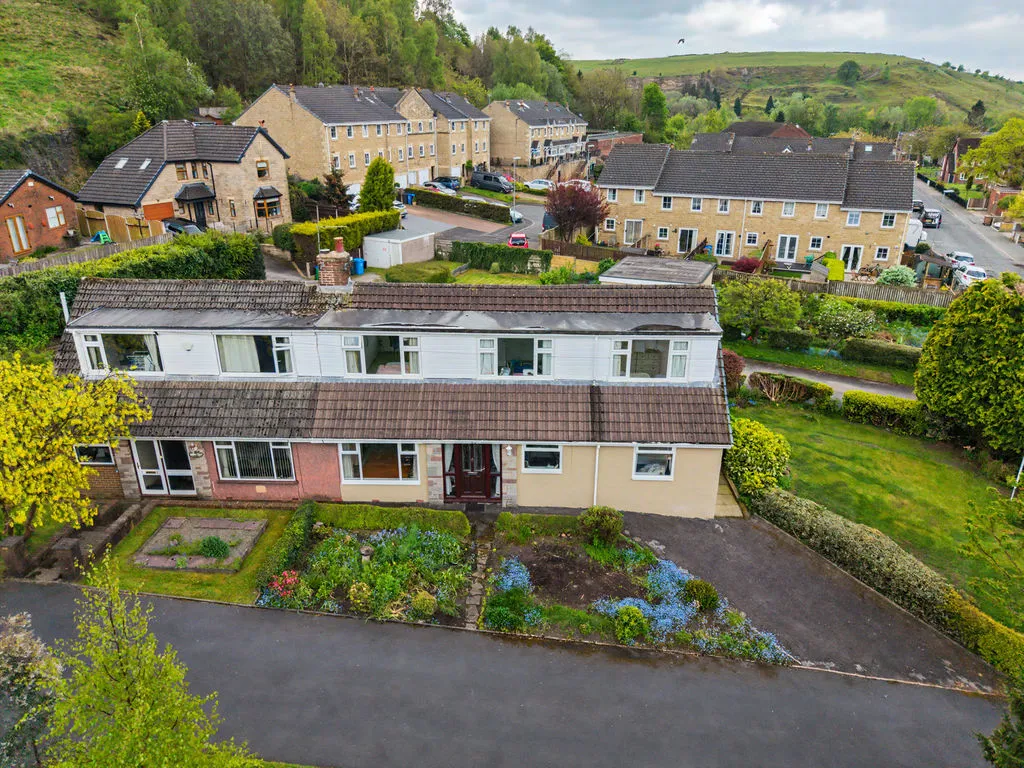 Halifax Road, Littleborough OL15 0HB, photo 29