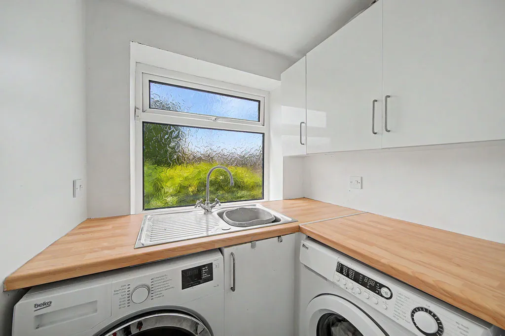 Halifax Road, Littleborough OL15 0HB, photo 11