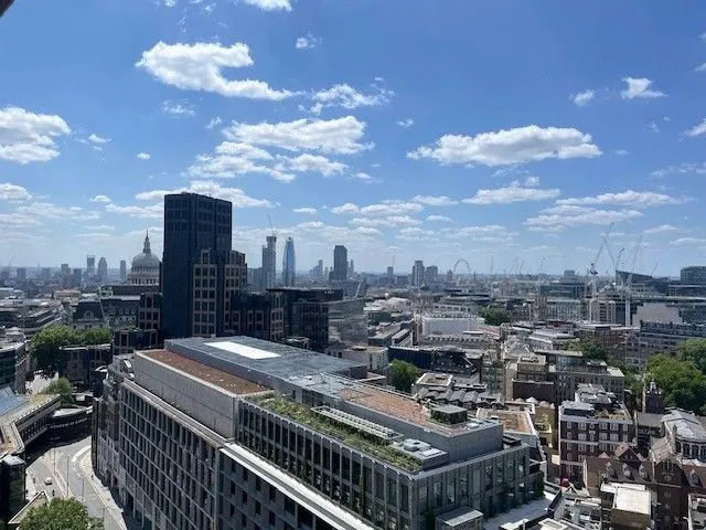 Lauderdale Tower Barbican EC2, photo 2