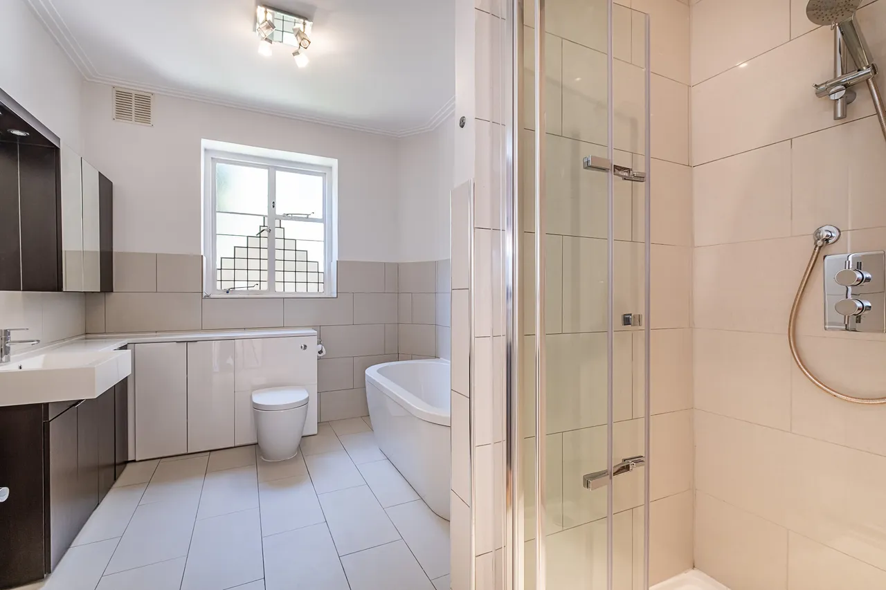 Wildcroft Road, London, SW15, photo 11