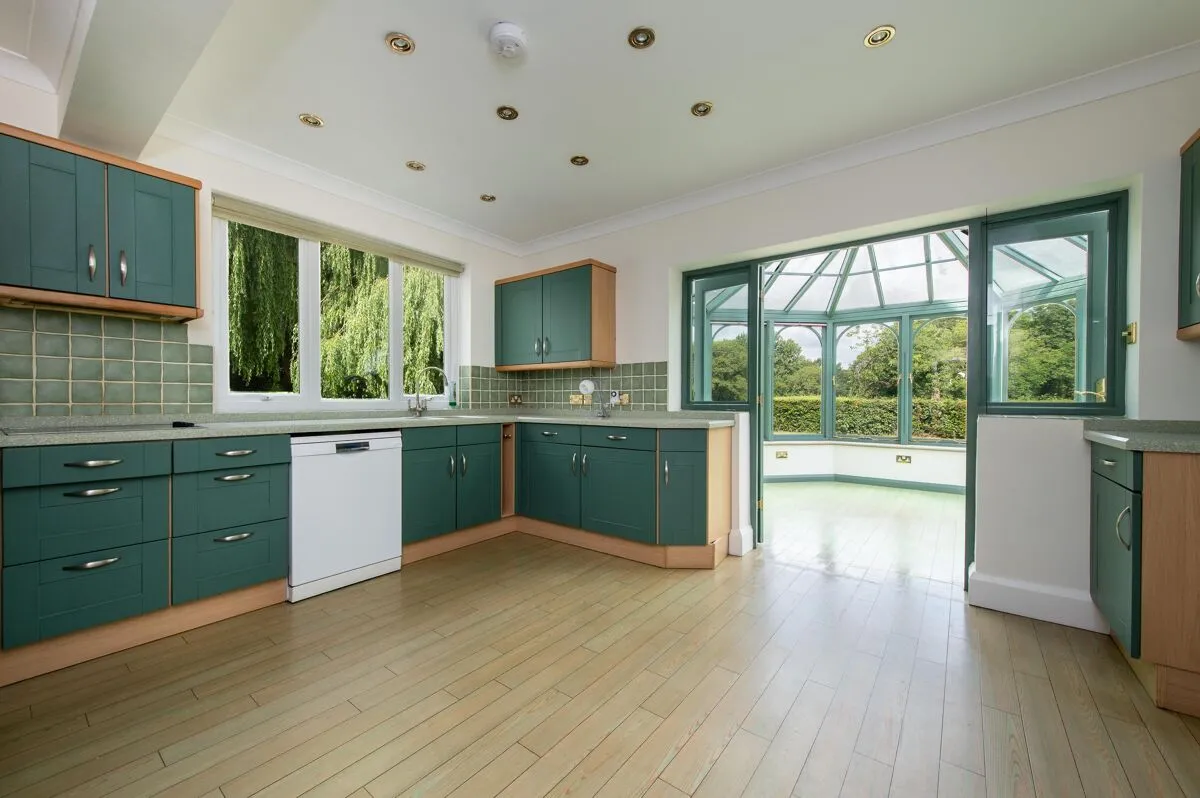 Hurdiss Farmhouse, Hurdiss Estate, CV33, photo 9