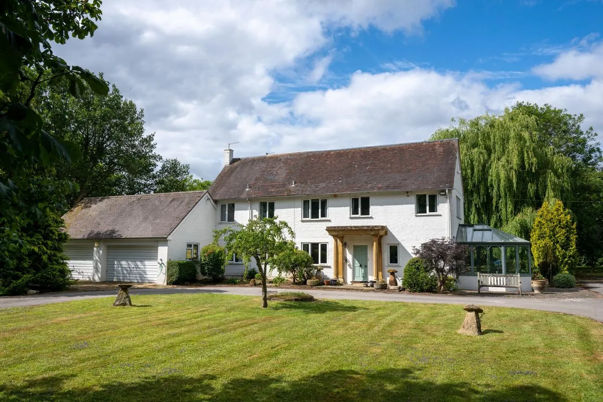 Hurdiss Farmhouse, Hurdiss Estate, CV33, photo 4