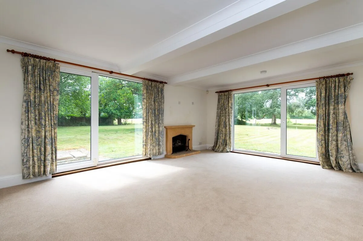 Hurdiss Farmhouse, Hurdiss Estate, CV33, photo 13