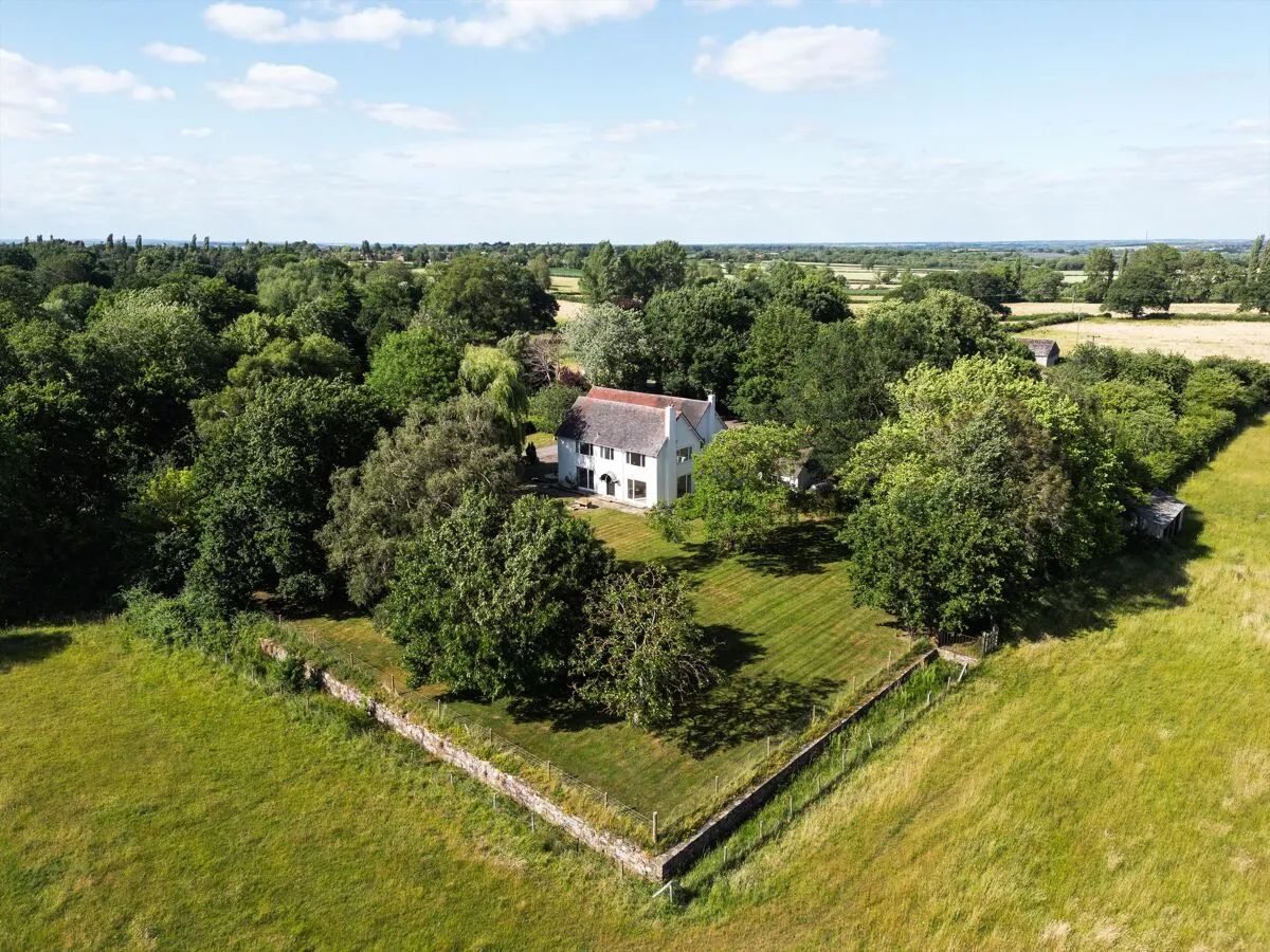 Hurdiss Farmhouse, Hurdiss Estate, CV33, photo 3