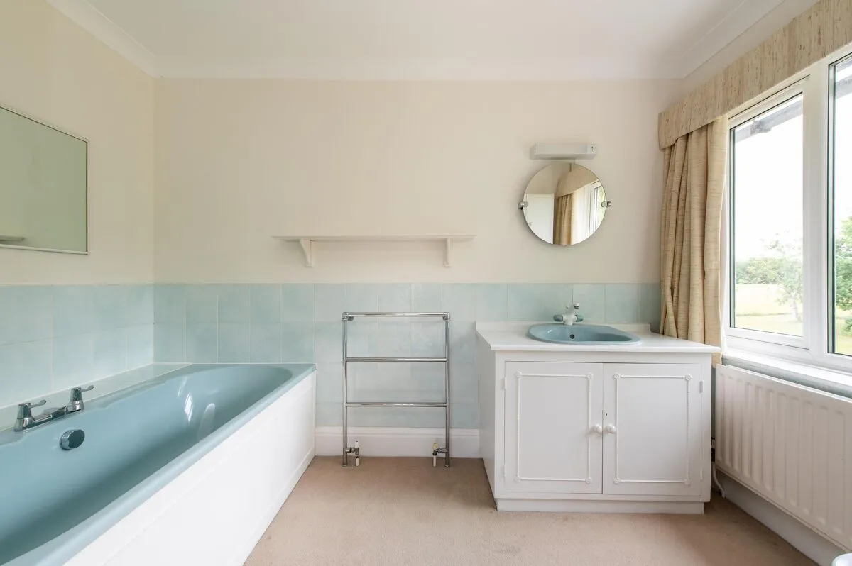 Hurdiss Farmhouse, Hurdiss Estate, CV33, photo 17