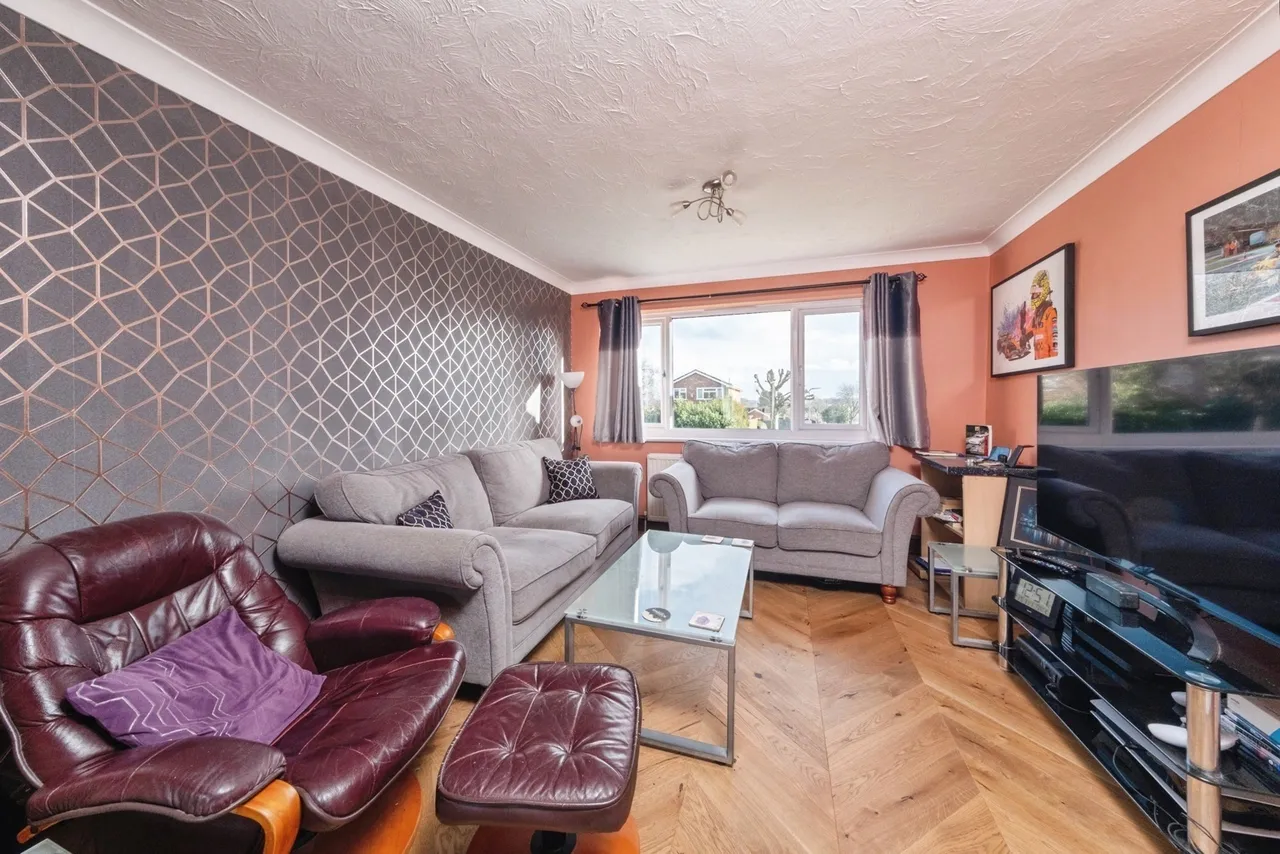 Perth Close, Bletchley, Milton Keynes, Buckinghamshire, MK3, photo 8