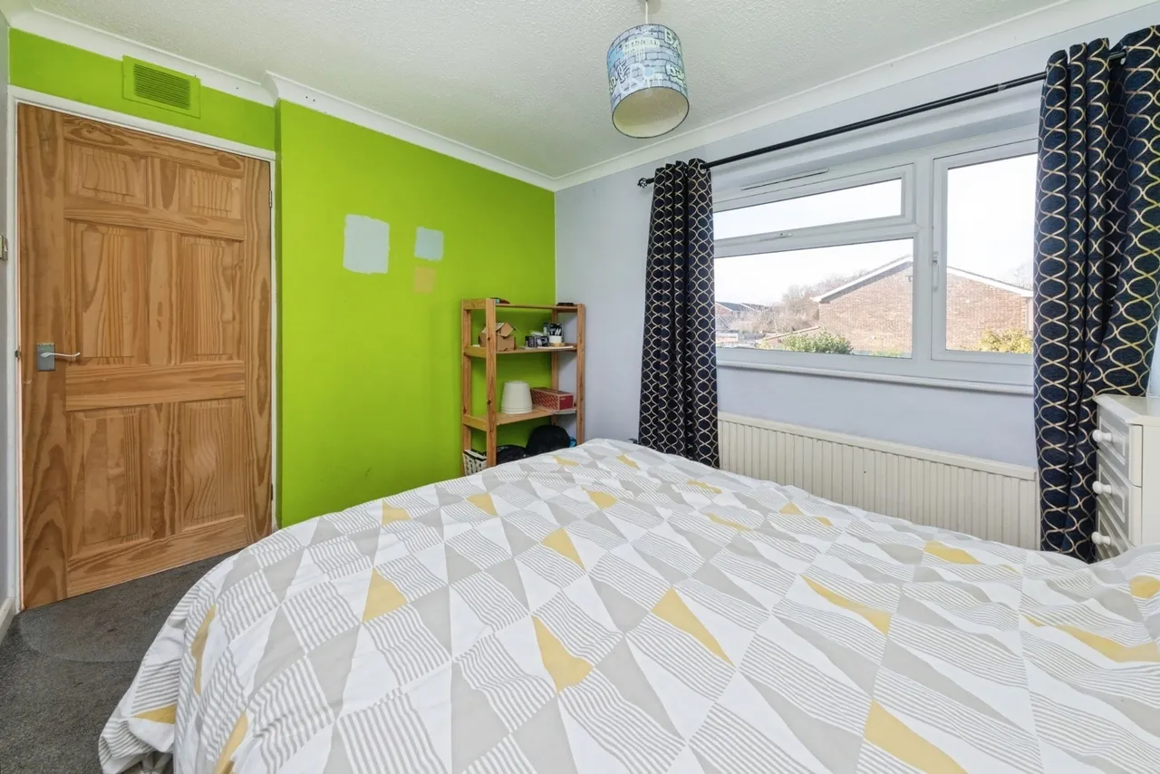 Perth Close, Bletchley, Milton Keynes, Buckinghamshire, MK3, photo 14