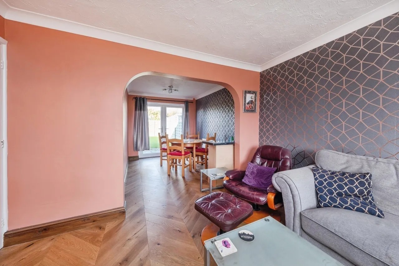Perth Close, Bletchley, Milton Keynes, Buckinghamshire, MK3, photo 7