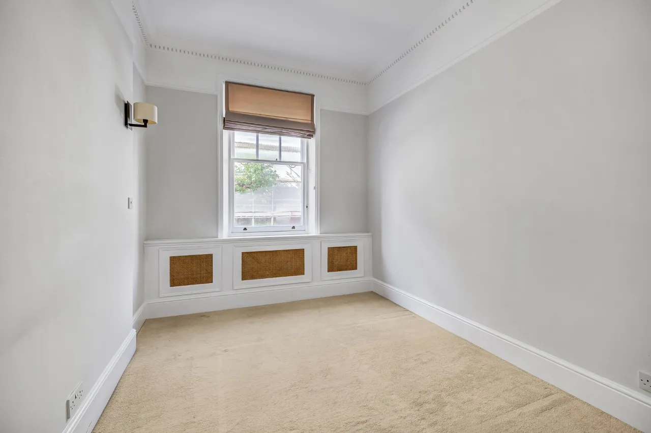 Wynnstay Gardens, Kensington, W8, photo 10