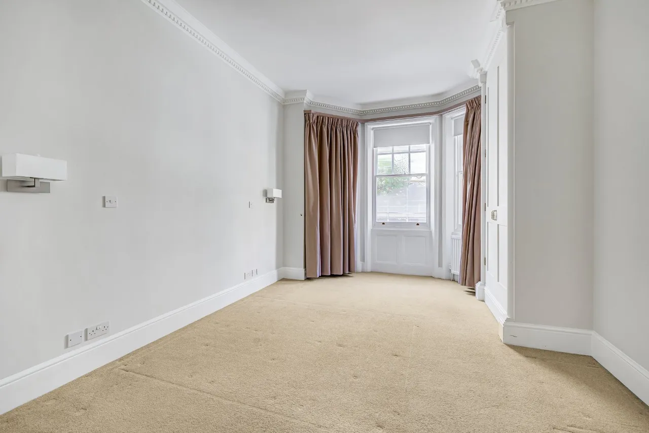 Wynnstay Gardens, Kensington, W8, photo 9