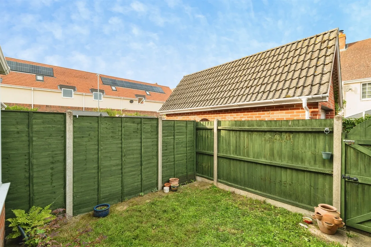 Bullfinch Drive, Harleston, IP20, photo 18