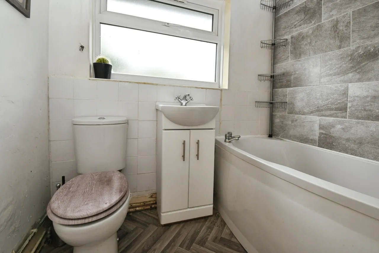Thoresway Drive, Lincoln, photo 11