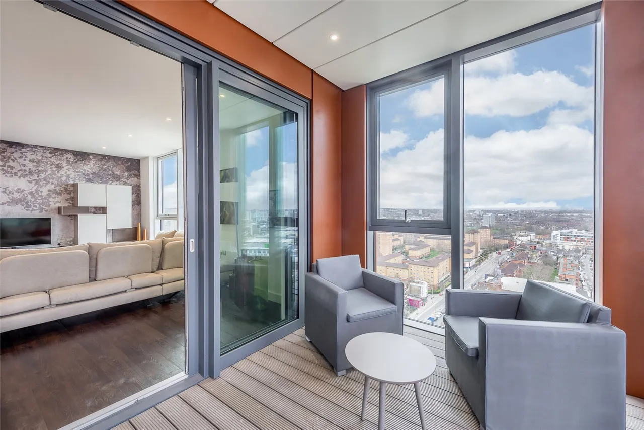 Hebden Place, SW8, photo 9