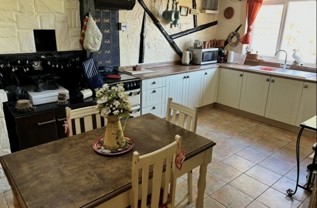 Hayhall Cottages, Boyton, IP12, photo 9