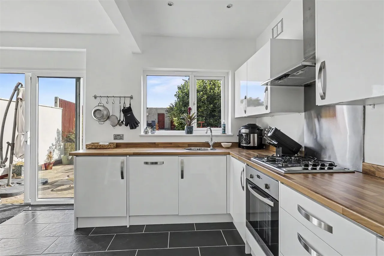 Paternoster Close, Waltham Abbey, photo 4