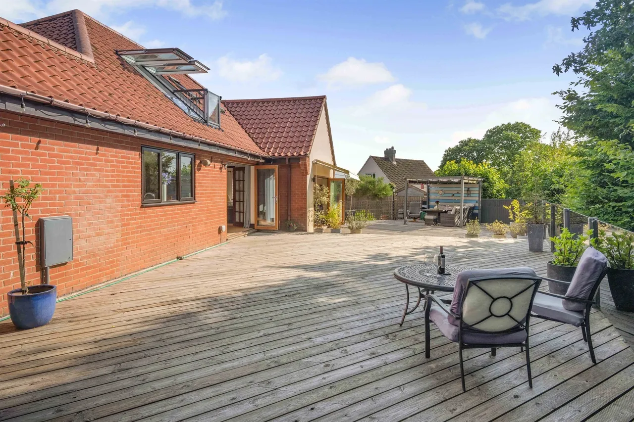 Greenways Close, Flordon, NR15, photo 17