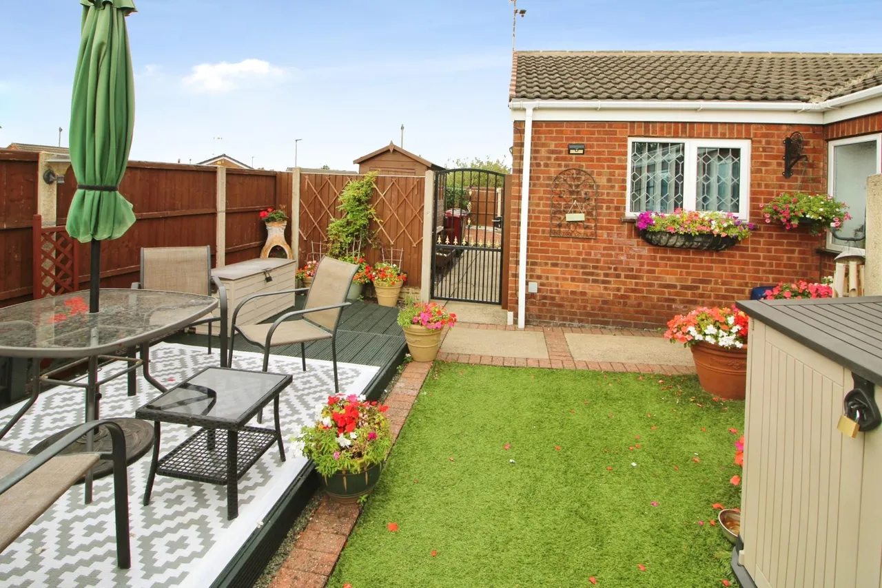 Speedwell Crescent, Scunthorpe, DN15, photo 22