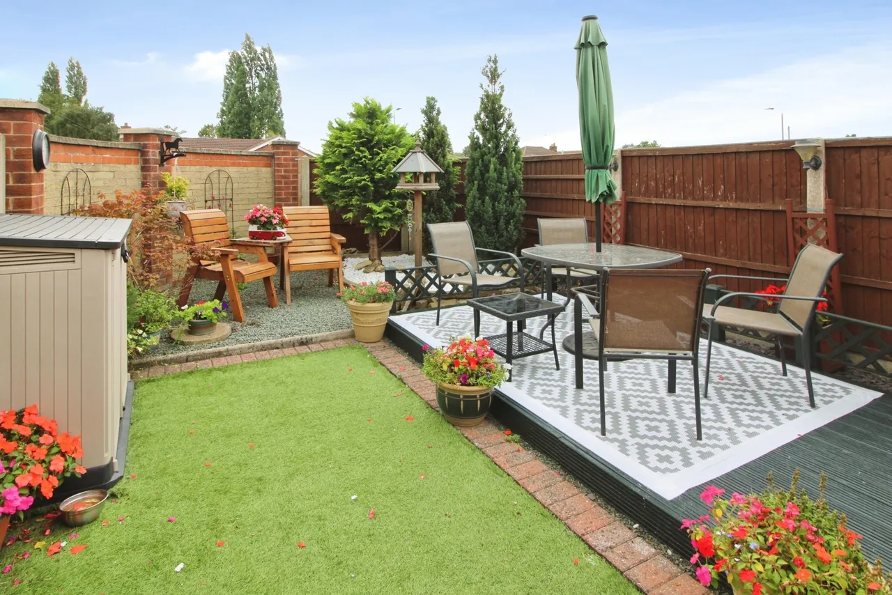 Speedwell Crescent, Scunthorpe, DN15, photo 4