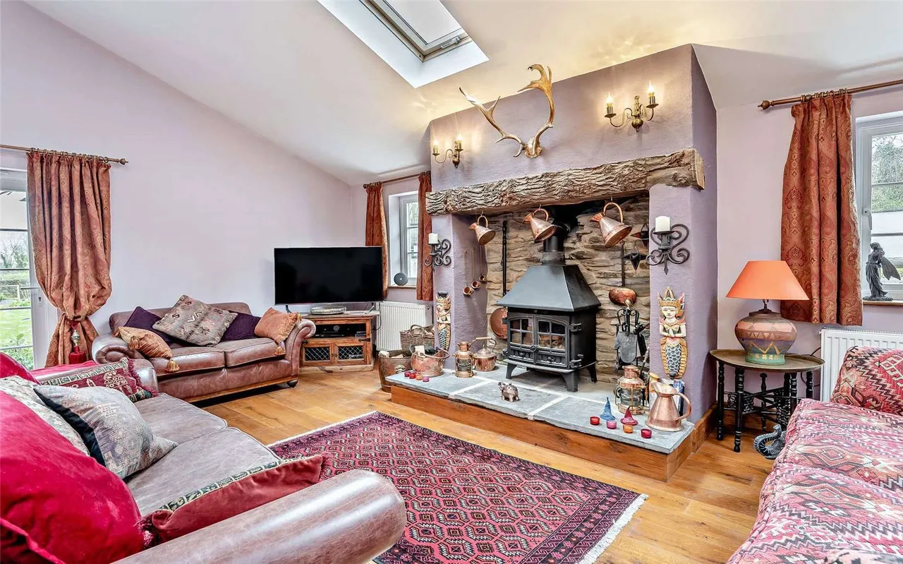 Blaen-Cil-Llech, Newcastle Emlyn, Ceredigion, SA38 9EP, photo 7