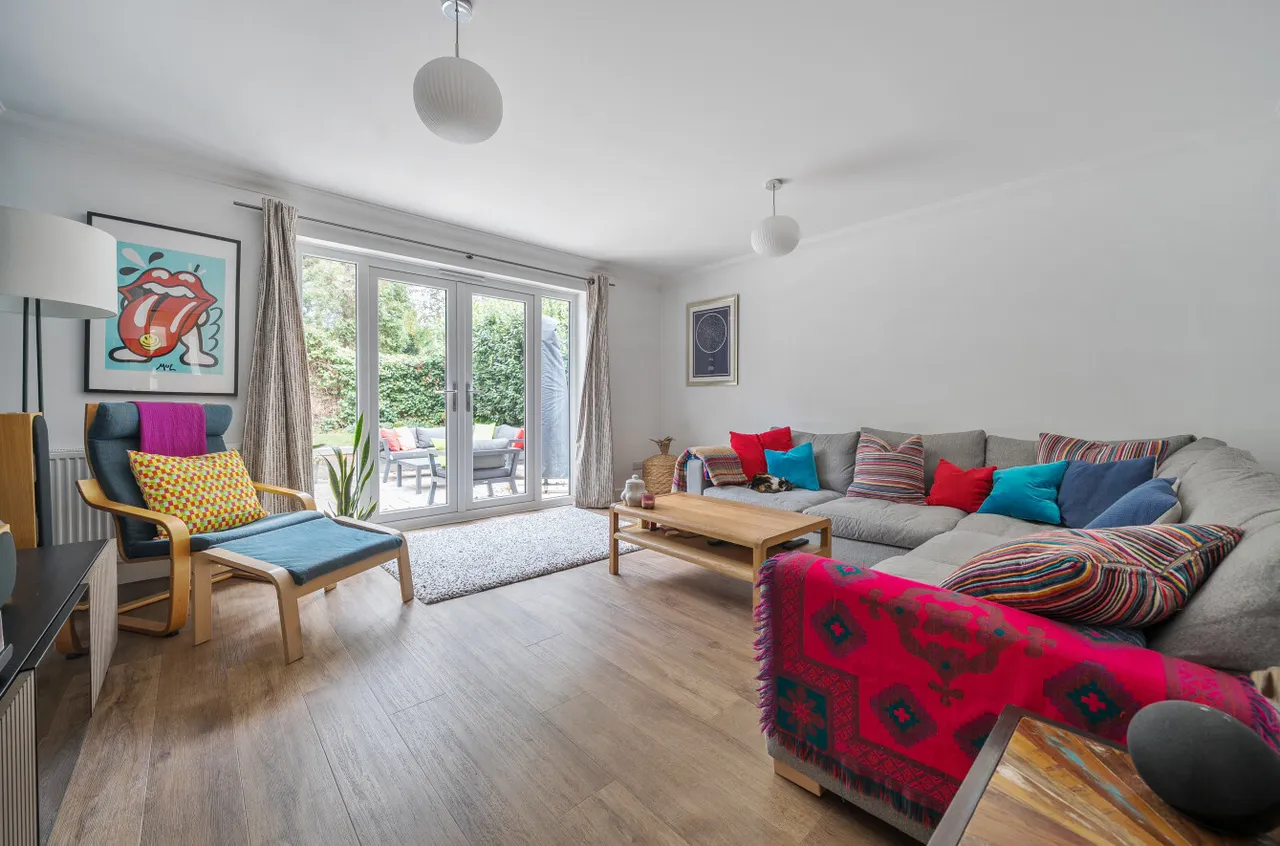 London Road, Camberley, GU15, photo 4