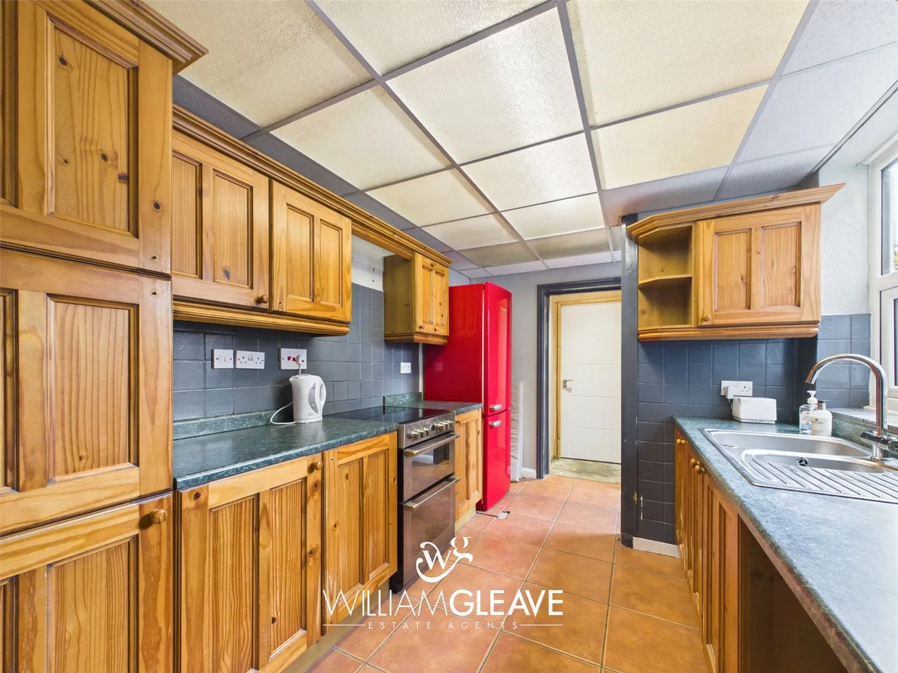 Park Avenue, Flint, CH6, photo 8