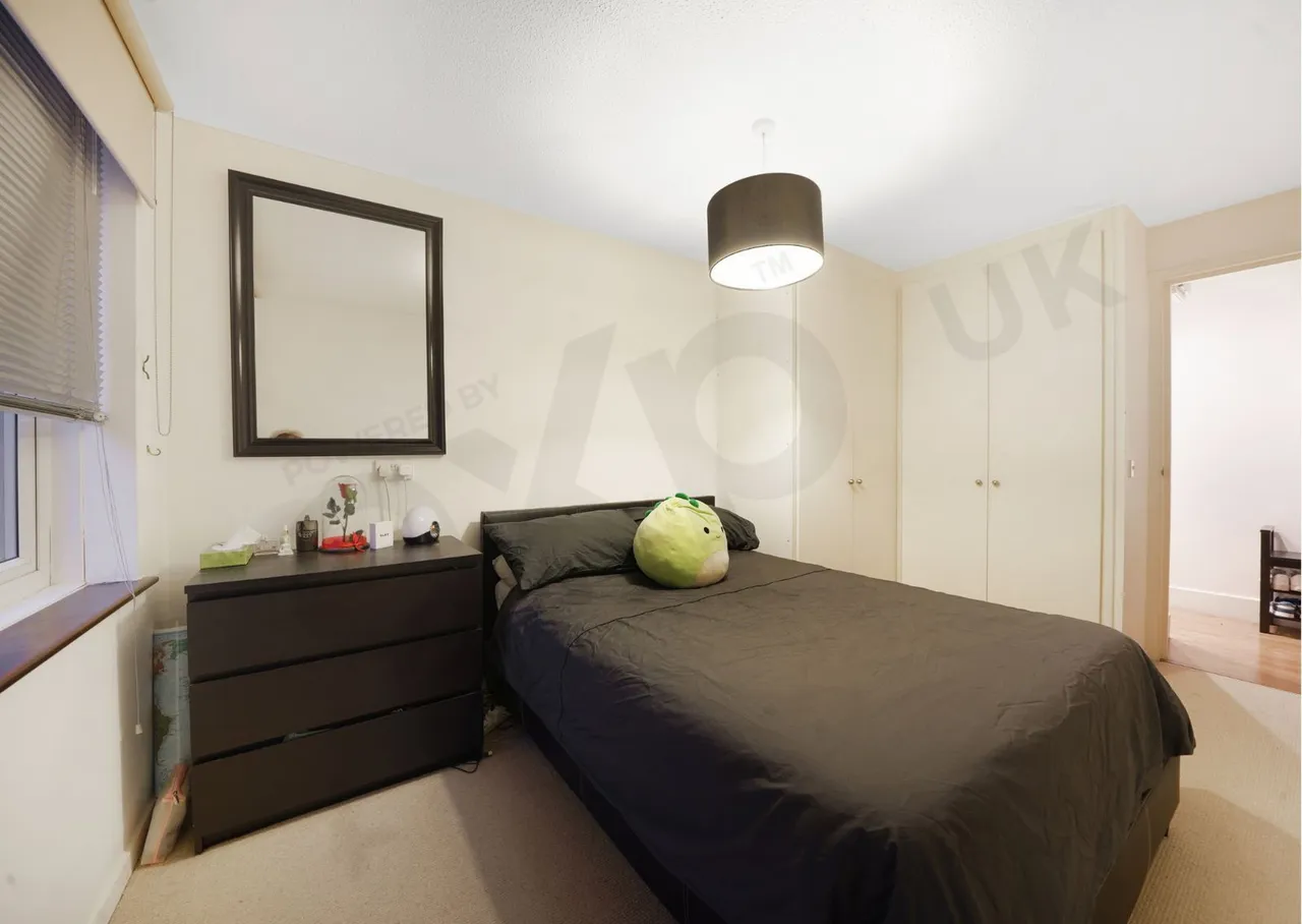 Deanery Close, East Finchley, London N2, photo 12