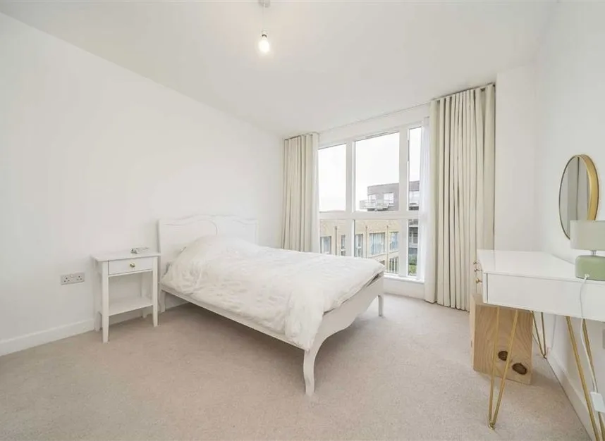 Ottley Drive, Kidbrooke, SE3, photo 3