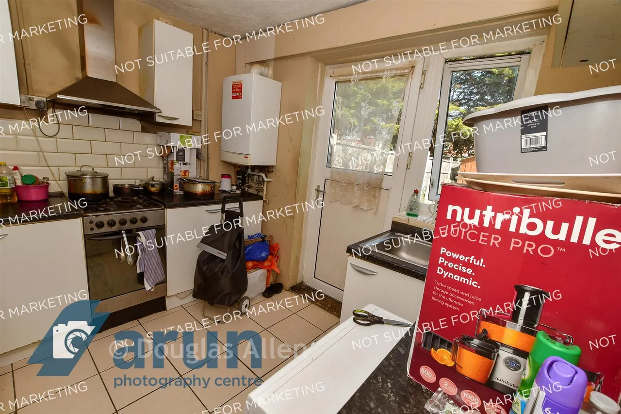 Woodward Road, Dagenham, RM9, photo 6